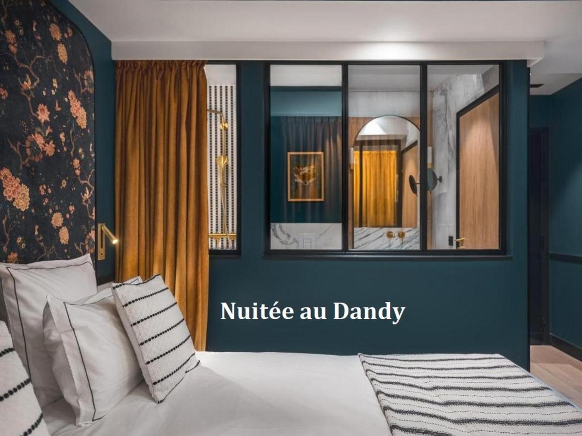 Love hôtel Avec Nuit Insolite Au Dandy Et Jacuzzi Privatise (adults Only) Paris