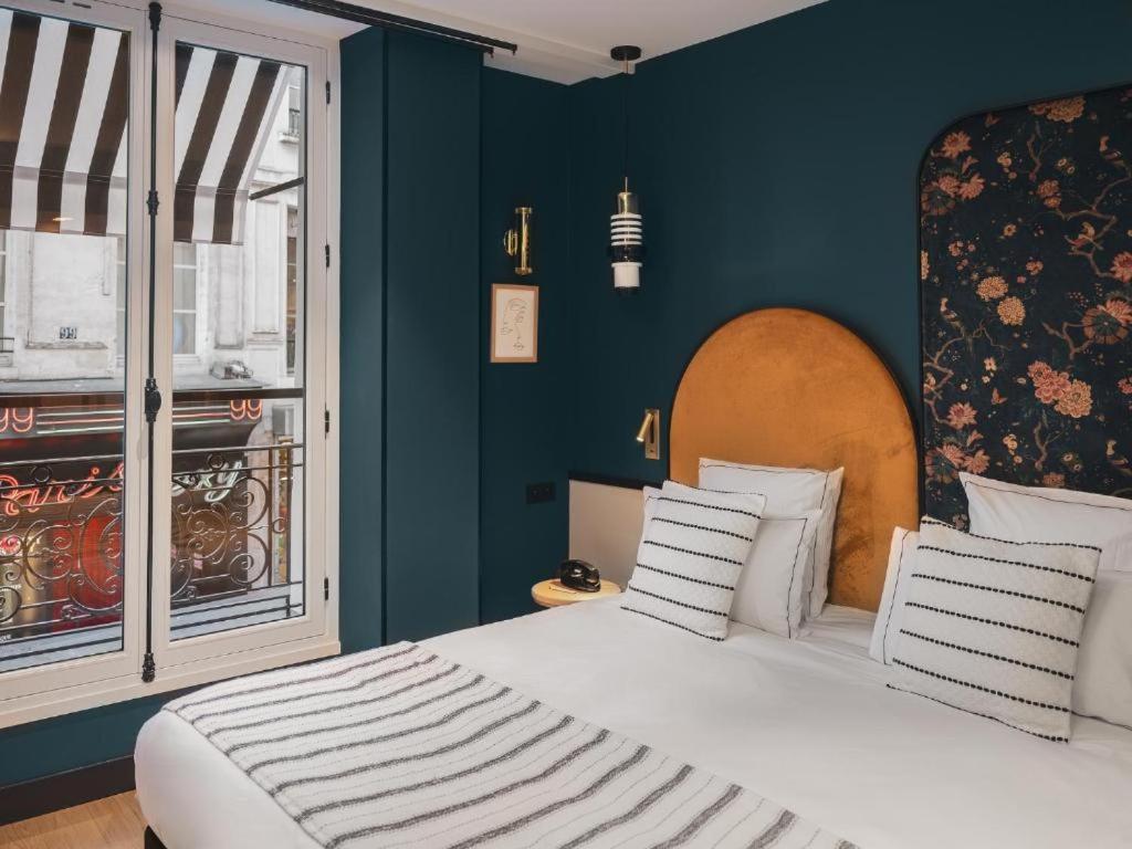 Avec Nuit Insolite Au Dandy Et Jacuzzi Privatise (adults Only) Love hôtel *